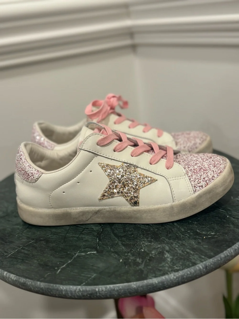 Sparkly Star Sweet Honey Girls Sneakers - Pink & White Sz 5Y